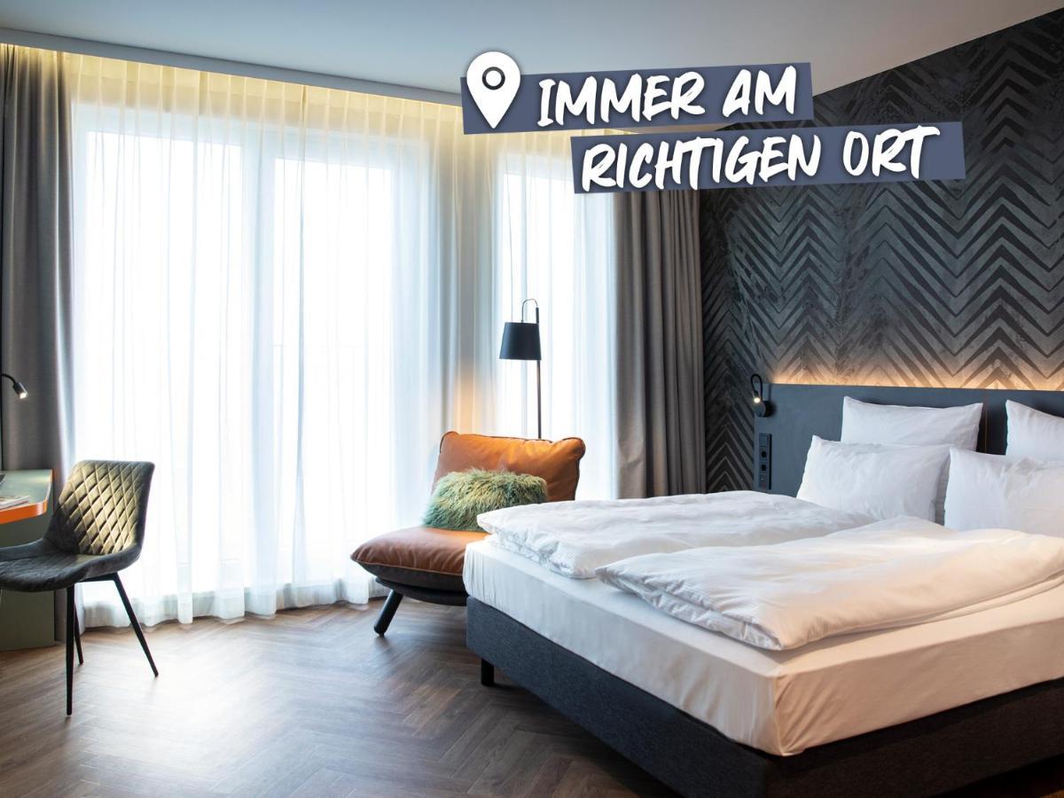 Loginn Hotel Berlin Airport Экстерьер фото